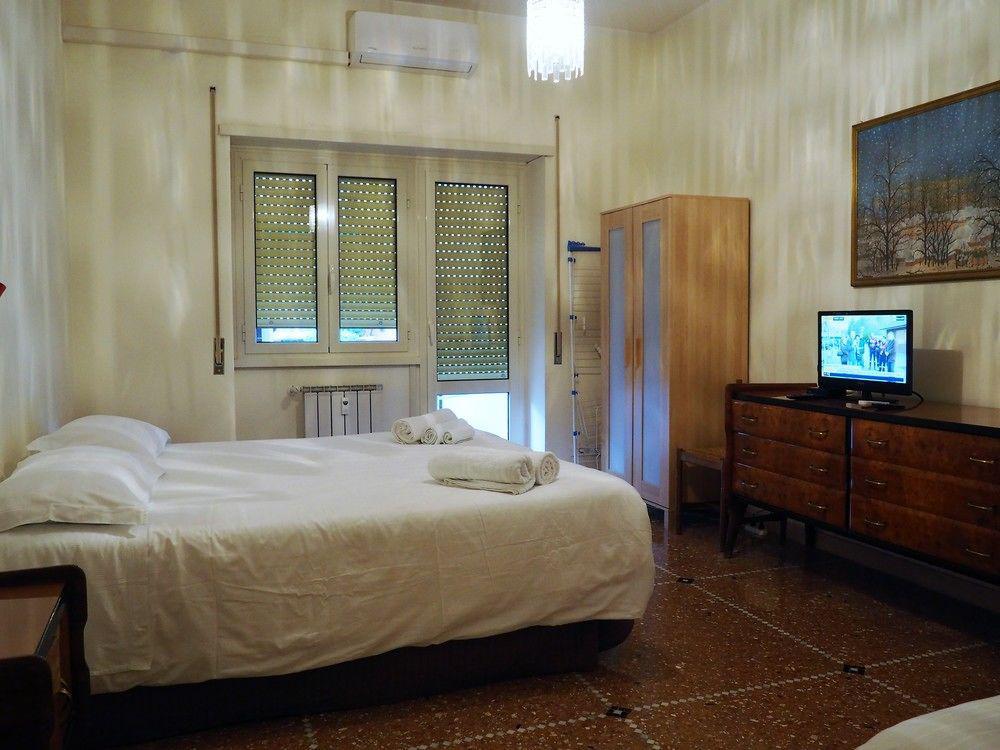 Roma Talenti Breme B&B Buitenkant foto